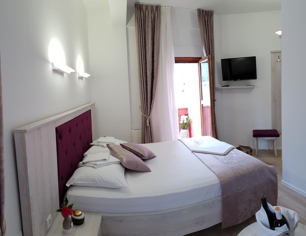 Apis Hotel Trebinje Exterior photo