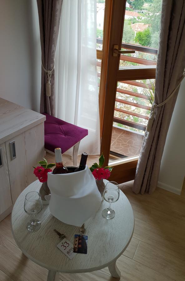 Apis Hotel Trebinje Exterior photo