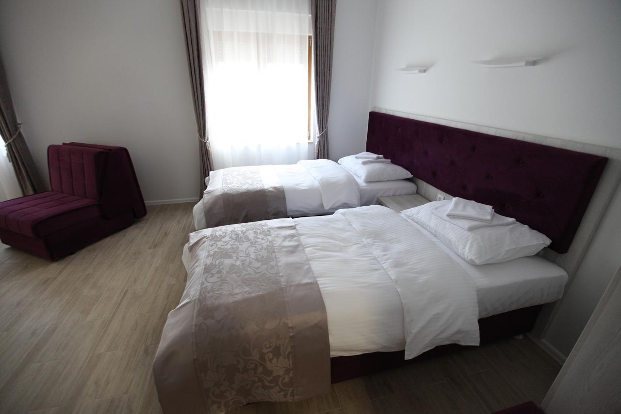 Apis Hotel Trebinje Exterior photo